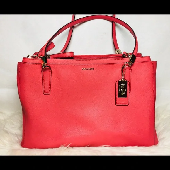 COPY - Coach
Christie K1320-29422 Rasberry Bag - Picture 1 of 8